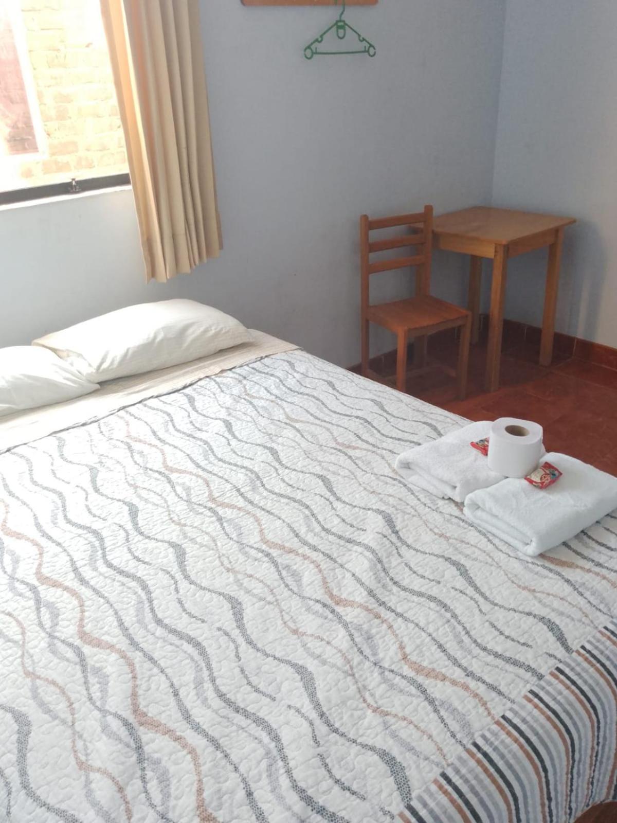 Hotel Lola Hosting à Huanchaco Extérieur photo