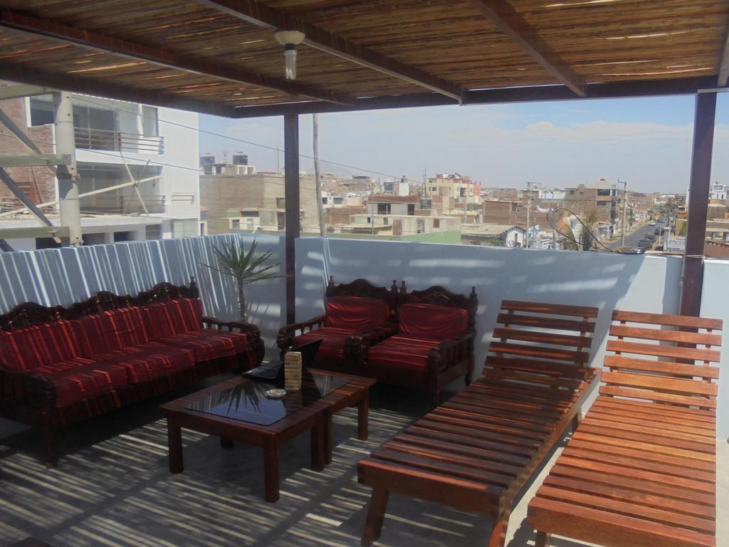 Hotel Lola Hosting à Huanchaco Extérieur photo