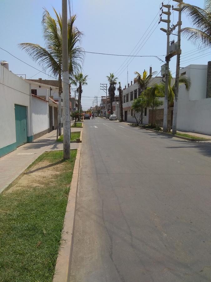 Hotel Lola Hosting à Huanchaco Extérieur photo